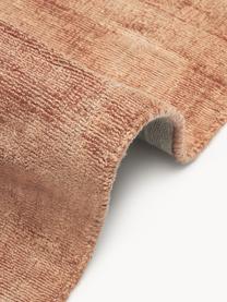 Tappeto in viscosa taftato a mano Jane, Retro: 100% cotone, Torrone, Larg.160 x Lung. 230 cm  (taglia M)