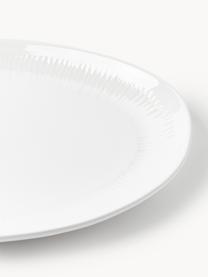 Plat de service à surface striée Kinsley, Grès cérame, Blanc, long. 41 x larg. 29 cm