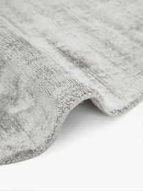 Tappeto rotondo in viscosa fatto a mano Jane, Retro: 100% cotone Il materiale , Grigio chiaro, Ø 250 cm (taglia XL)