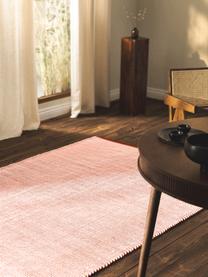 Tapis en laine tissé main Amaro, 67 % laine (certifiée RWS), 33 % coton

Les tapis en laine peuvent perdre des fibres lors des premières semaines et des peluches peuvent se former, ce phénomène est naturel et diminue à mesure de votre usage et du temps, Terracotta, blanc crème, Larg. 80 x long. 150 cm (taille XS)