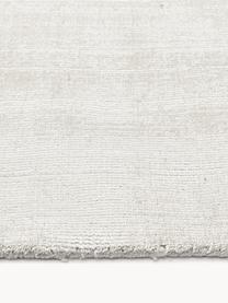 Tapis en viscose tissé main Jane Diamond, Blanc cassé, larg. 120 x long. 180 cm