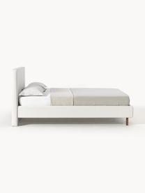 Čalouněná postel s dřevěnými nohami Giulia, Tlumeně bílá, tmavě hnědě lakované bukové dřevo, Š 140 cm, D 200 cm