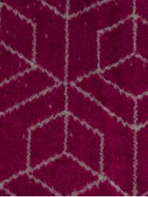 Fleece-plaid Metric in bessenkleur met grafisch patroon, 58% katoen, 35% polyacryl, 7% polyester, Bessentinten, grijs, 150 x 200 cm