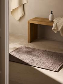 Tapis de bain antidérapant Lilith, 100 % coton

Le matériau est certifié STANDARD 100 OEKO-TEX®, 21.HIN.45298, HOHENSTEIN HTTI, Nougat, larg. 50 x long. 70 cm