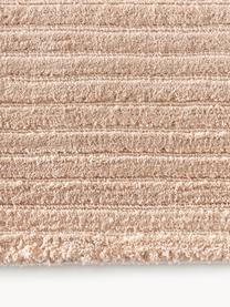 Nadýchaný koberec s vysokým vlasem a strukturovaným povrchem Wes, ručně tkaný, 100 % polyester, certifikace GRS, Béžová, Š 80 cm, D 150 cm (velikost XS)