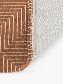 Chenille vloerkleed Ceres, 52% gerecycled katoen, GRS-gecertificeerd, 48% polyester 

Dit product is gemaakt van ten minste 50% gerecyclede materialen die zijn gecertificeerd volgens de Global Recycled Standard 1152669 (GRS)., Lichtbruin, crèmewit, B 120 x L 180 cm (maat S)