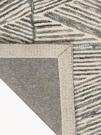 Alfombra corredor artesanal de lana Colorado, 100% lana

Las alfombras de lana se pueden aflojar durante las primeras semanas de uso, la pelusa se reduce con el uso diario., Blanco crema, gris oscuro, An 70 x Al 230 cm