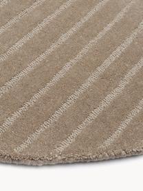 Runder Wollteppich Mason in Taupe, handgetuftet, Flor: 100 % Wolle, Taupe, Ø 150 cm (Grösse M)