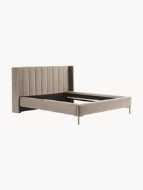 Cama tapizada en terciopelo Dusk, Tapizado: terciopelo de poliéster A, Estructura: madera de pino maciza con, Patas: metal con pintura en polv, Terciopelo gris pardo, An 180 x L 200 cm