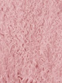 Langhaar-Lammfell Kissenhülle Ella in Rosa, gelockt, Vorderseite: 100% mongolisches Lammfel, Rückseite: 100% Polyester, Rosa, 30 x 50 cm