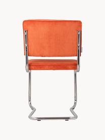 Silla cantilever de pana Kink, Tapizado: pana (88% nylon, 12% poli, Estructura: metal cromado, Pana naranja, cromo, An 48 x F 48 cm