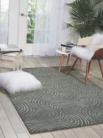 Handgetufteter Teppich Vita Illusion mit Hoch-Tief-Effekt, Flor: 90% Polyester, 10% Viskos, Moosgrün, B 150 x L 215 cm (Größe M)