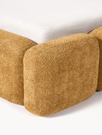 Gestoffeerd bed Tayla van teddy bouclé, Bekleding: teddy-bouclé (100% polyes, Poten: berkenhout Dit product is, Teddy bouclé okergeel, B 140 x L 200 cm