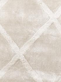 Ručně všívaný viskózový koberec s diamantovým vzorem Shiny, Světle béžová, Š 160 cm, D 230 cm (velikost M)
