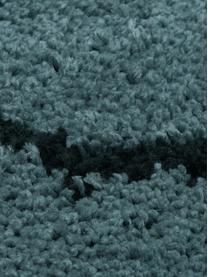 Handgetuft hoogpolig vloerkleed Davin in petrol, Bovenzijde: 100% polyester microvezel, Onderzijde: gerecycled polyester, Petrolkleurig, zwart, B 200 x L 300 cm (maat L)
