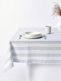 Nappe à rayures Strip, 100 % coton, Blanc, bleu ciel, 6-8 personnes (long. 200 x larg. 140 cm)