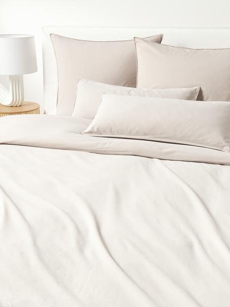 Copripiumino in cotone lavato Darlyn, 100% cotone
Densità dei fili 150, qualità Standard

La biancheria da letto in cotone è piacevolmente morbida sulla pelle, assorbe bene l'umidità ed è adatta per chi soffre di allergie

Uno speciale processo di lavaggio conferisce al tessuto un aspetto stonewash robusto e irregolare. Questo rende anche il tessuto morbido ed elastico al tatto e gli conferisce un aspetto stropicciato naturale che non richiede stiratura e trasuda intimità.

Il materiale utilizzato in questo prodotto è testato per le sostanze nocive e certificato secondo lo STANDARD 100 by OEKO-TEX®, 4265CIT, CITEVE, Taupe, Larg. 200 x Lung. 200 cm