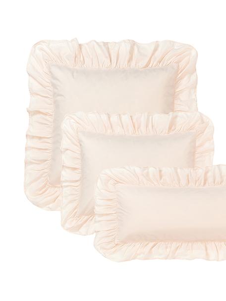 Funda de almohada de algodón lavado con volantes Louane, 100% algodón
Densidad de hilo 200 TC, calidad confort

El algodón da una sensación agradable y suave en la piel, absorbe bien la humedad y es adecuado para personas alérgicas.

Este tejido a sido sometido a un proceso de lavado especial que le da un aspecto Stonewash irregular y resistente, pero siendo suave al tacto, flexible y cómodo. Además, su aspecto arrugado natural hace que no necesite planchado.

El material utilizado en este producto ha sido probado contra sustancias nocivas y está certificado según STANDARD 100 por OEKO-TEX®, 4265CIT, CITEVE., Melocotón, An 45 x L 110 cm