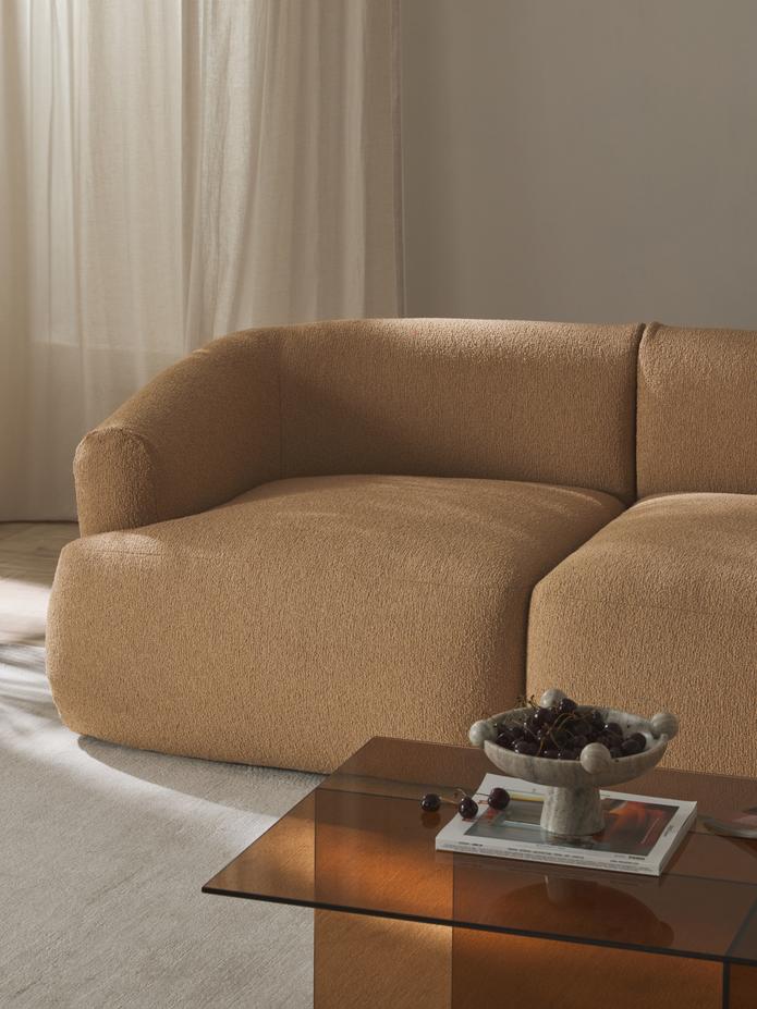 Beige Couch aus Boucle