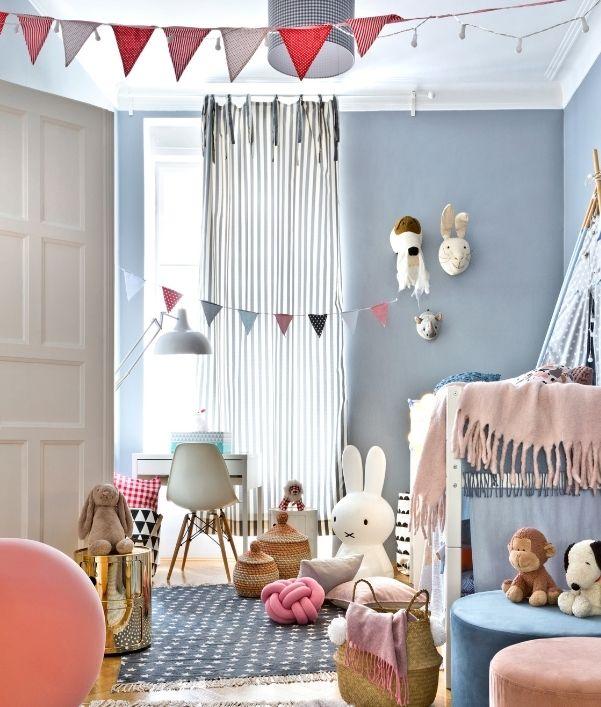 chambre-enfant-moderne-coloree
