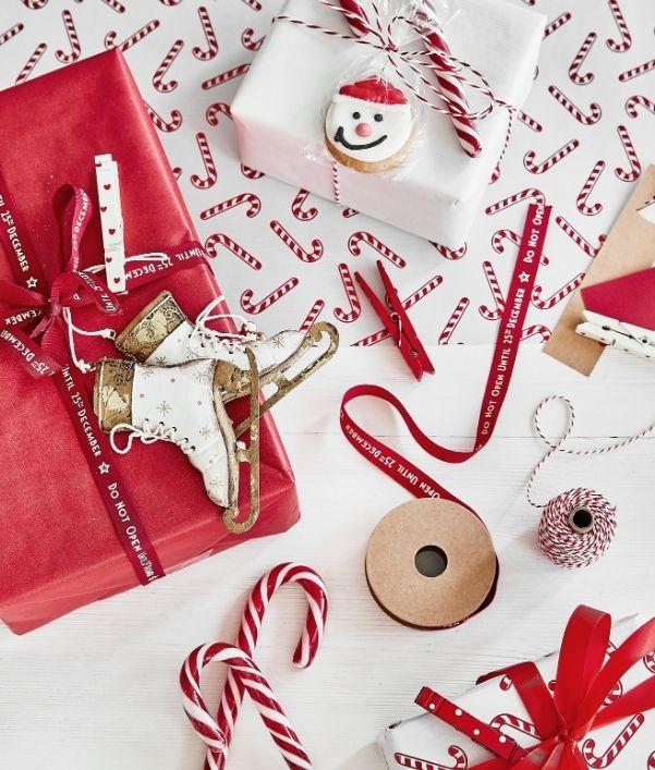 emballage-cadeau-noel-rouge-blanc