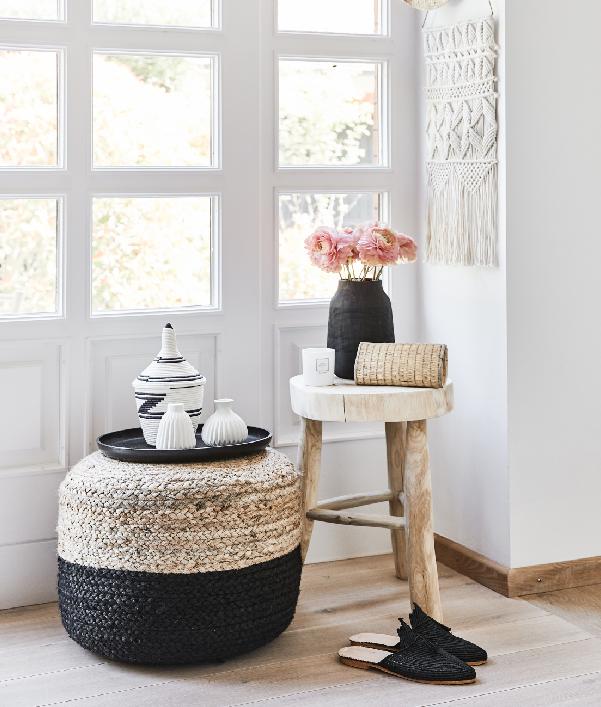 Hocker & Poufs