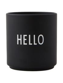 Designový pohárek s nápisem Favourite HELLO, Kostní porcelán Fine Bone China
Fine Bone China je jemný porcelán, který se vyznačuje zejména svým zářivým a průsvitným leskem, Černá (Hello), Ø 8 cm, V 9 cm, 250 ml