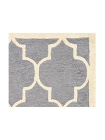 Tapis en laine tufté à la main Everly, Gris clair, crème