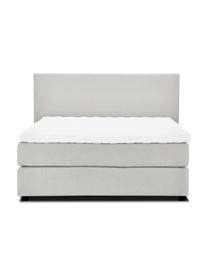 Letto boxspring premium in tessuto grigio chiaro Eliza, Materasso: nucleo a 5 zone di molle , Struttura: legno di pino massiccio, Piedini: legno di betulla massicci, Tessuto grigio chiaro, 140 x 200 cm, durezza 2