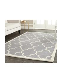 Handgetufteter Wollteppich Everly, Flor: 100% Wolle, Hellgrau, Creme, B 150 x L 240 cm (Größe M)