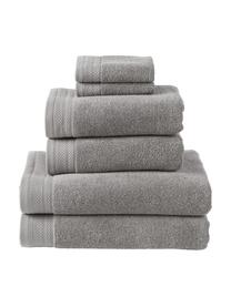 Lot de serviettes de bain en coton bio Premium, 6 élém., 100 % coton bio, certifié GOTS
Qualité supérieure 600 g/m²

Le matériau est certifié STANDARD 100 OEKO-TEX®, IS025 189577, OETI, Gris foncé, Lot de différentes tailles