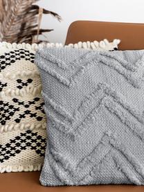 Boho Kissenhülle Akesha mit getuftetem Zickzack-Muster, 100% Baumwolle, Grau, B 45 x L 45 cm