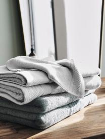 Asciugamano in varie misure Premium, 100% cotone organico certificato GOTS (da GCL International, GCL-300517).
Qualità pesante, 600 g/m², Grigio chiaro, Asciugamano, Larg. 50 x Lung. 100 cm