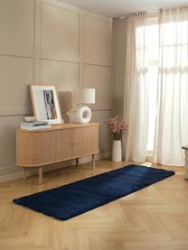 Tapis d'entrée moelleux à poils longs bleu foncé Leighton, Bleu foncé, larg. 80 x long. 200 cm
