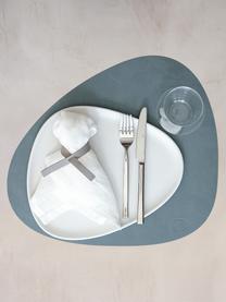 Asymmetrische leren placemats Curve, 4 stuks, Leer, rubber, Lichtblauw, B 44 x L 37 cm