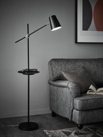 Leeslamp Linear met plank en oplader, Lampenkap: gecoat metaal, Lampvoet: gecoat metaal, Decoratie: geborsteld staal, Zwart, D 65 x H 144 cm