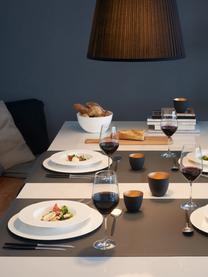 Großer Pastateller à table aus Fine Bone China, 6 Stück, Fine Bone China (Porzellan)
Fine Bone China ist ein Weichporzellan, das sich besonders durch seinen strahlenden, durchscheinenden Glanz auszeichnet., Weiß, Ø 29 cm, H 5 cm