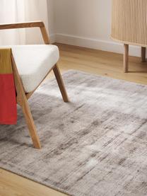 Alfombra artesanal de viscosa Jane, Parte superior: 100% viscosa, Reverso: 100% algodón El material , Gris pardo, An 200 x L 300 cm (Tamaño L)