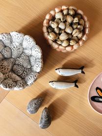 Handbeschilderde zout- & peperstrooier Mussel van dolomiet, 2-delig, Geglazuurd dolomiet, Zwart, lichtbeige, B 8 x H 3 cm