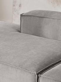 Chaise longue XL componibile in velluto a coste Lennon, Rivestimento: velluto a coste (92% poli, Struttura: legno di pino massiccio, , Piedini: plastica I piedini si tro, Velluto a coste grigio chiaro, Larg. 357 x Prof. 119 cm, schienale a sinistra
