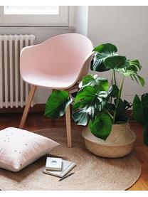 Sedia con braccioli e gambe in legno Claire, Seduta: plastica, Gambe: legno di faggio, Materiale sintetico rosa, Larg. 60 x Alt. 54 cm