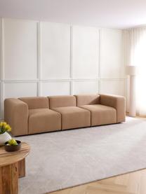 Sofa modułowa bouclé Lena (4-osobowa), Tapicerka: bouclé (93% poliester, 6%, Stelaż: drewno sosnowe, sklejka, , Nogi: tworzywo sztuczne, Jasny brązowy bouclé, S 284 x G 106 cm
