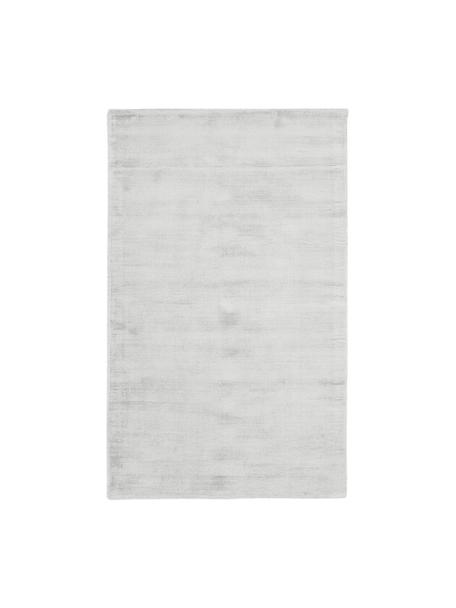 Ručně tkaný viskózový koberec Jane, Stříbrnošedá, Š 80 cm, D 150 cm (velikost XS)