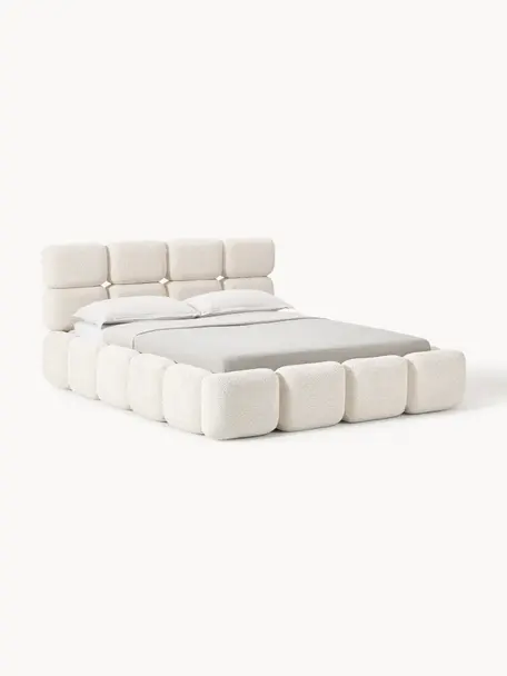 Cama tapizada de boreguillo bouclé Tayla, con espacio de almacenamiento, Tapizado: borreguillo bouclé (100% , Tapizado: espuma, certificado Certi, Estructura: madera maciza de abeto, t, Patas: madera de abedul Este pro, Borreguillo bouclé blanco Off White, An 140 x L 200 cm