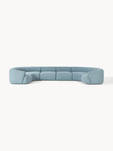 Sofá rinconera modular grande en tejido bouclé Sofia, Tapizado: tejido bouclé (100% polié, Estructura: madera de abeto, tablero , Patas: plástico Este producto es, Bouclé azul, An 450 x F 231 cm