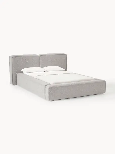 Cama tapizada en tejido bouclé Lennon, Funda: Bouclé (80% poliéster, 20, Estructura: madera de pino maciza con, Patas: madera, plástico Este pro, Bouclé gris, An 208 x L 243 cm (colchón 140 x 200 cm)