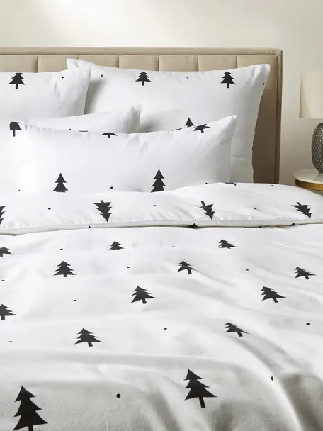 Flanell-Bettdeckenbezug X-mas Tree mit weihnachtlichem Motiv, Webart: Flanell Flanell ist ein k, Weiß, Schwarz, B 135 x L 200 cm