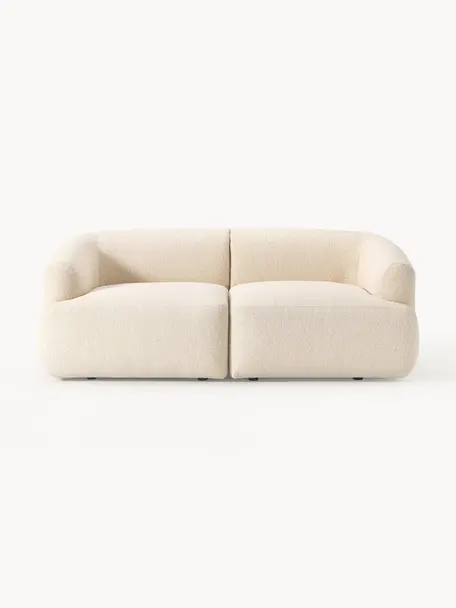 Sofá modular en tejido bouclé Sofia (2 plazas), Tapizado: tejido bouclé (100% polié, Estructura: madera de abeto, tablero , Patas: plástico Este producto es, Bouclé beige claro, An 190 x F 103 cm