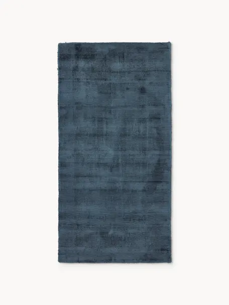 Tapis en viscose tissé main Jane, Bleu foncé, larg. 160 x long. 230 cm (taille M)