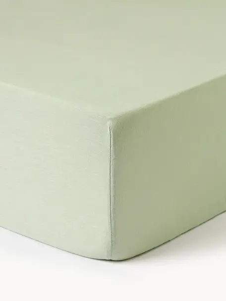 Drap-housse en lin délavé Airy, 100 % pur lin
Densité 110 fils par pouce carré, qualité standard

Le lin est une fibre naturelle qui se caractérise par sa respirabilité, sa résistance et sa douceur. Le lin est un matériau rafraîchissant et absorbant qui absorbe et évacue rapidement l'humidité, ce qui le rend idéal pour les températures chaudes.

Le matériau est certifié STANDARD 100 OEKO-TEX®, 15.HIN.65948, HOHENSTEIN HTTI, Vert clair, larg. 90 x long. 200 cm, haut. 25 cm